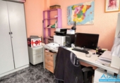 Таунхаус с участком на продажу в городе Mollet del Vallès. Фото