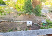 Отдельно стоящий дом с участком на продажу в городе Corbera de Llobregat. Фото
