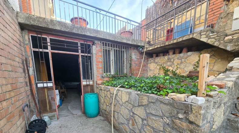 Barcelona - Corbera de Llobregat - 829m2