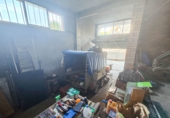 Отдельно стоящий дом с участком на продажу в городе Corbera de Llobregat. Фото