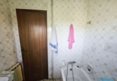 Отдельно стоящий дом с участком на продажу в городе Corbera de Llobregat. Фото