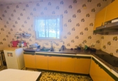Отдельно стоящий дом с участком на продажу в городе Corbera de Llobregat. Фото