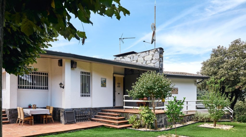 Барселона - Seva - 1345m2