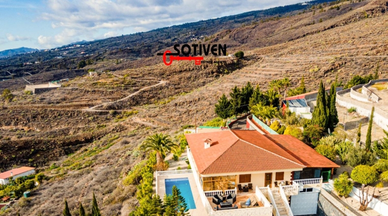 Santa Cruz de Tenerife - Гия-де-Исора - 9161m2