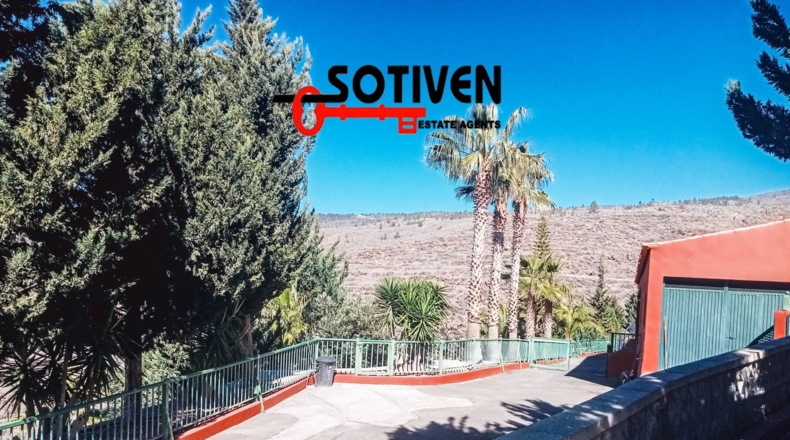 Santa Cruz de Tenerife - Гия-де-Исора - 9161m2