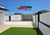 Chalet independiente con terreno en venta en Arona ref: TR251580 foto