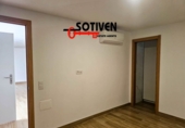 Chalet independiente con terreno en venta en Arona ref: TR251580 foto