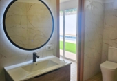 Chalet independiente con terreno en venta en Arona ref: TR251580 foto
