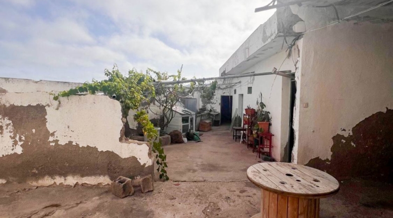 Santa Cruz de Tenerife - El Río - 678m2