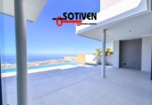 Villa con terreno en venta en Adeje ref: TR332316 foto