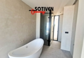 Villa con terreno en venta en Adeje ref: TR332316 foto