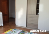 Отдельно стоящий дом с участком на продажу в городе Boiro. Фото