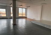 Nave industrial en venta en Madrid ref: TR371648 foto
