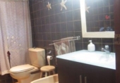 Отдельно стоящий дом с участком на продажу в городе Уэльва Фото