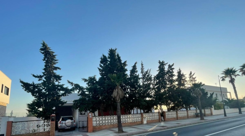 Huelva - Cartaya - 1140m2