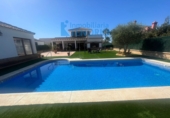 Chalet independiente con terreno en venta en Pinares de Lepe ref: TR338773 foto
