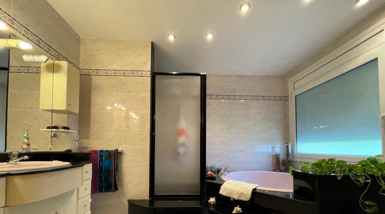 Барселона - Sant Fruitós de Bages - 750m2