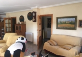 Отдельно стоящий дом с участком на продажу в городе Lorca. Фото