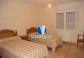 Chalet independiente con terreno en venta en Yecla ref: TR93199 foto