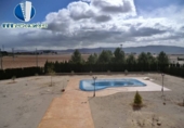 Chalet independiente con terreno en venta en Yecla ref: TR93199 foto