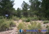 Terreno no urbanizable en venta en Caudete ref: TR32570 foto