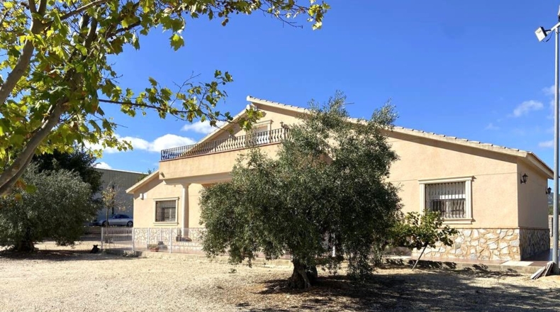 Albacete - Caudete - 3151m2