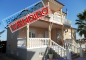 Chalet independiente con terreno en venta en Caudete ref: TR252192 foto