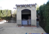Chalet independiente con terreno en venta en Caudete ref: TR252192 foto