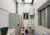 Дом с участком на продажу в городе Каудете. Фото