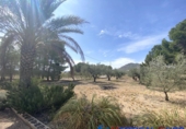 Chalet independiente con terreno en venta en Caudete ref: TR203886 foto