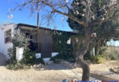 Chalet independiente con terreno en venta en Almansa ref: TR285369 foto