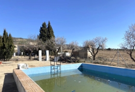 Almansa 4136&nbsp;m²