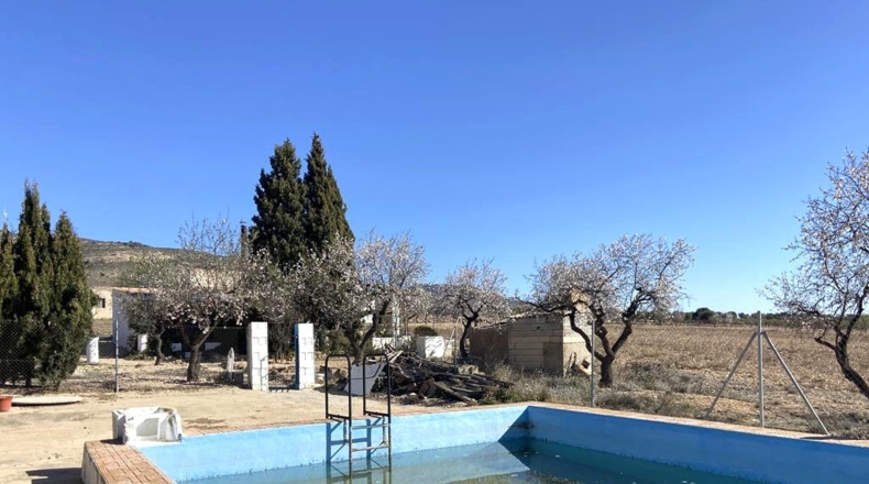 Albacete - Caudete - 4136m2