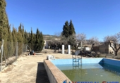 Chalet independiente con terreno en venta en Almansa ref: TR285369 foto