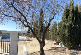 Almansa 4136&nbsp;m²