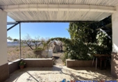 Chalet independiente con terreno en venta en Almansa ref: TR285369 foto