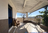 Chalet independiente con terreno en venta en Almansa ref: TR285369 foto