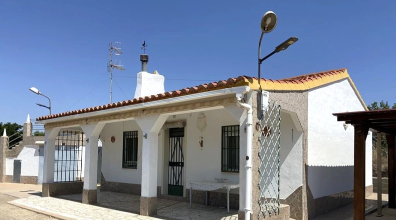 Albacete - Caudete - 2051m2