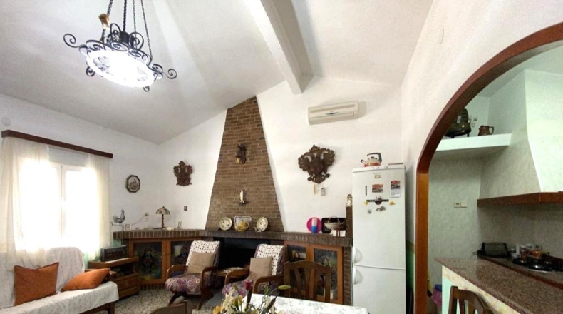 Albacete - Caudete - 2051m2