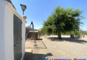 Chalet independiente con terreno en venta en Caudete ref: TR278094 foto