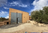 Chalet independiente con terreno en venta en Caudete ref: TR347161 foto