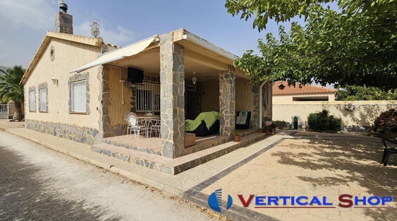 Albacete - Caudete - 2440m2
