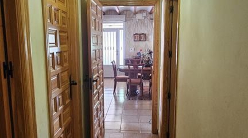 Albacete - Caudete - 2440m2