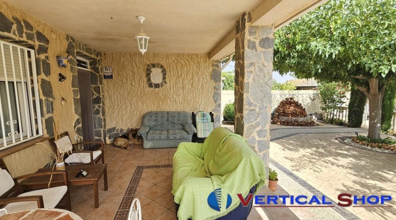 Albacete - Caudete - 2440m2
