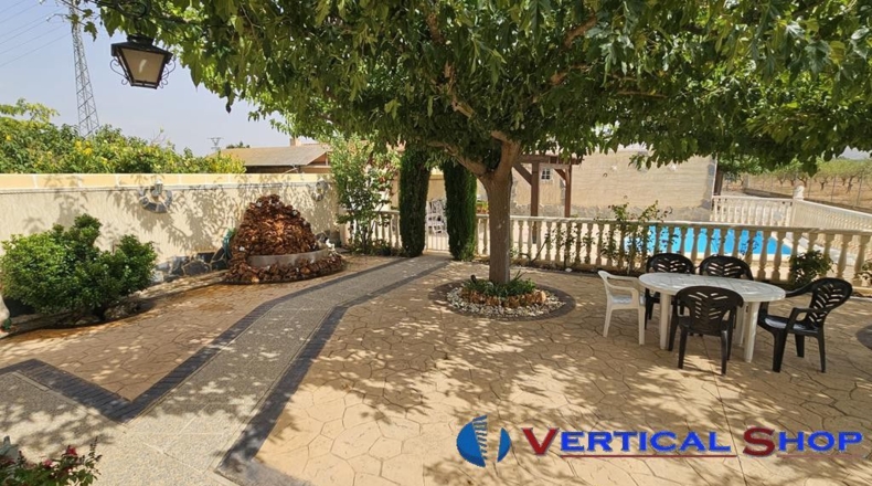 Albacete - Caudete - 2440m2