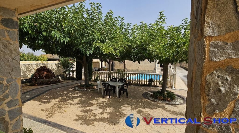 Albacete - Caudete - 2440m2