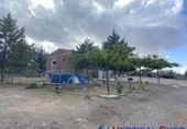 Chalet independiente con terreno en venta en Caudete ref: TR351045 foto