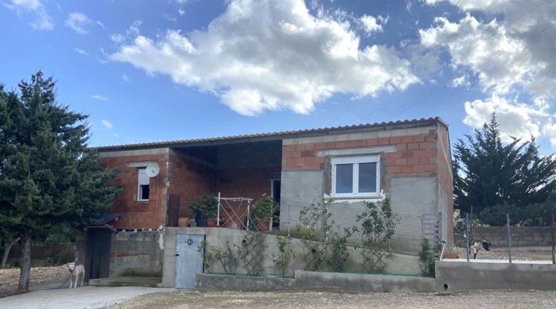 Альбакете - Caudete - 2340m2