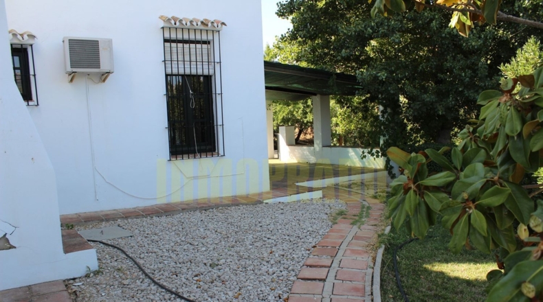 Málaga - Villanueva del Rosario - 2500m2