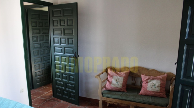 Málaga - Villanueva del Rosario - 2500m2